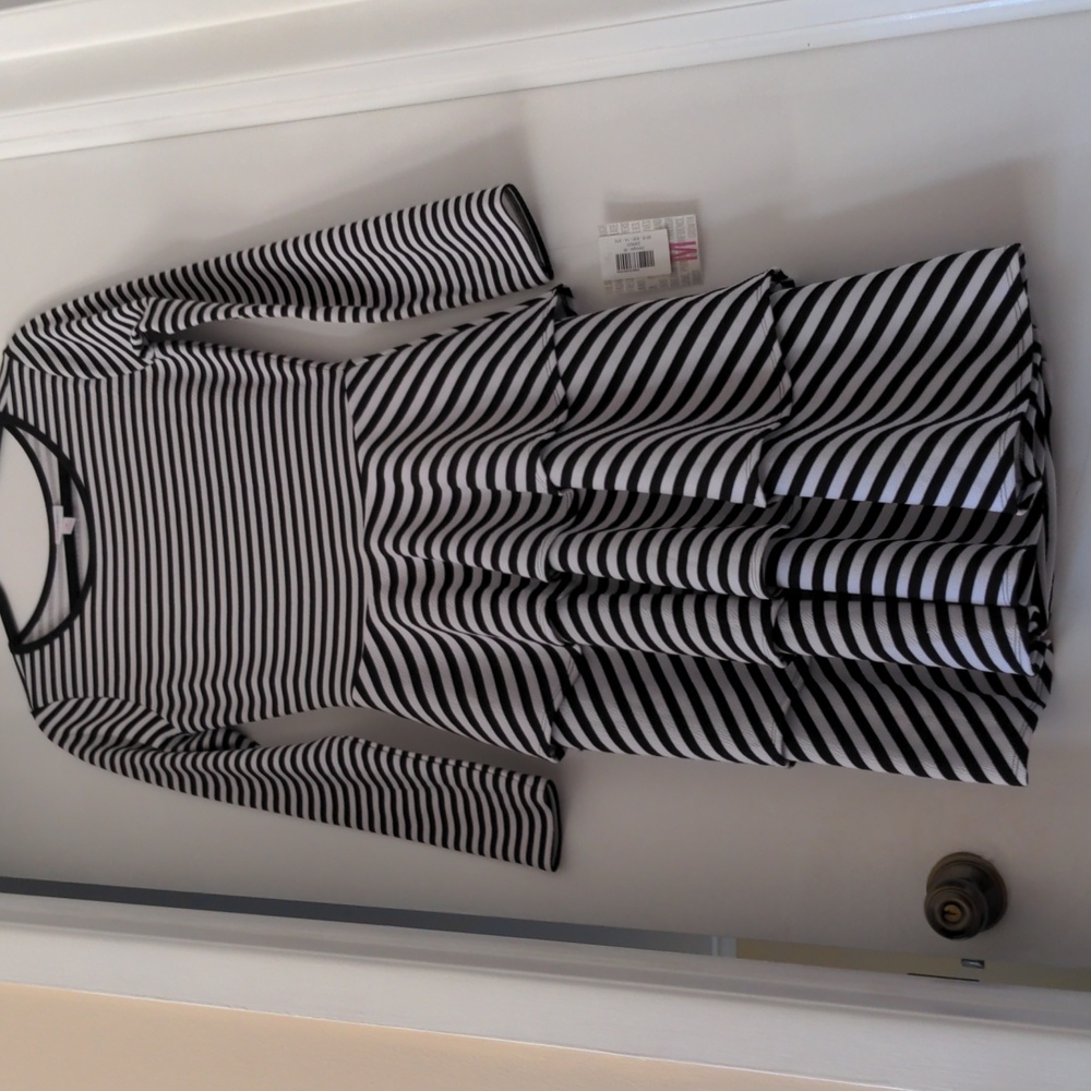 Lularoe Georgia tiered skirt dress - Picture 3 of 5